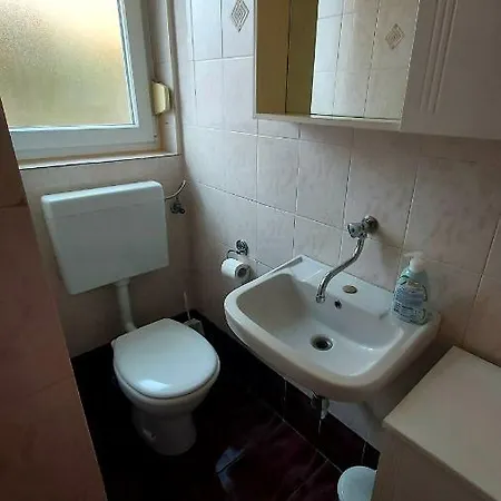 Adria Bed and breakfast