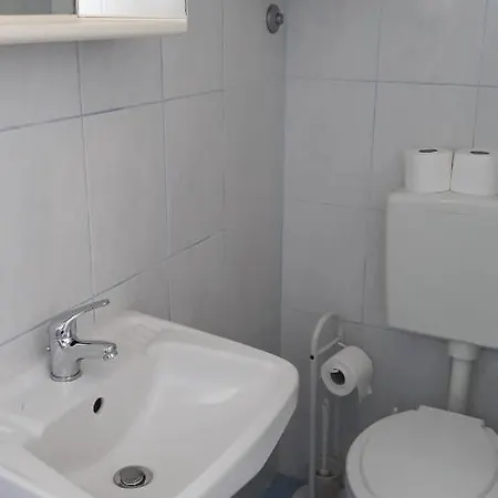 Adria 2* Ουμάγκ